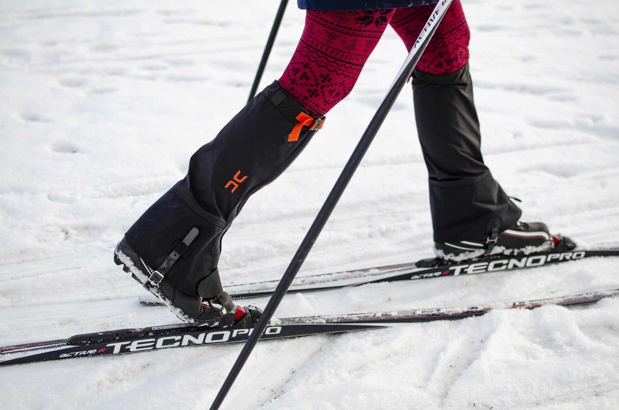 Armadillo LT™ Gaiter - Hiking, Snowshoeing, Backpacking